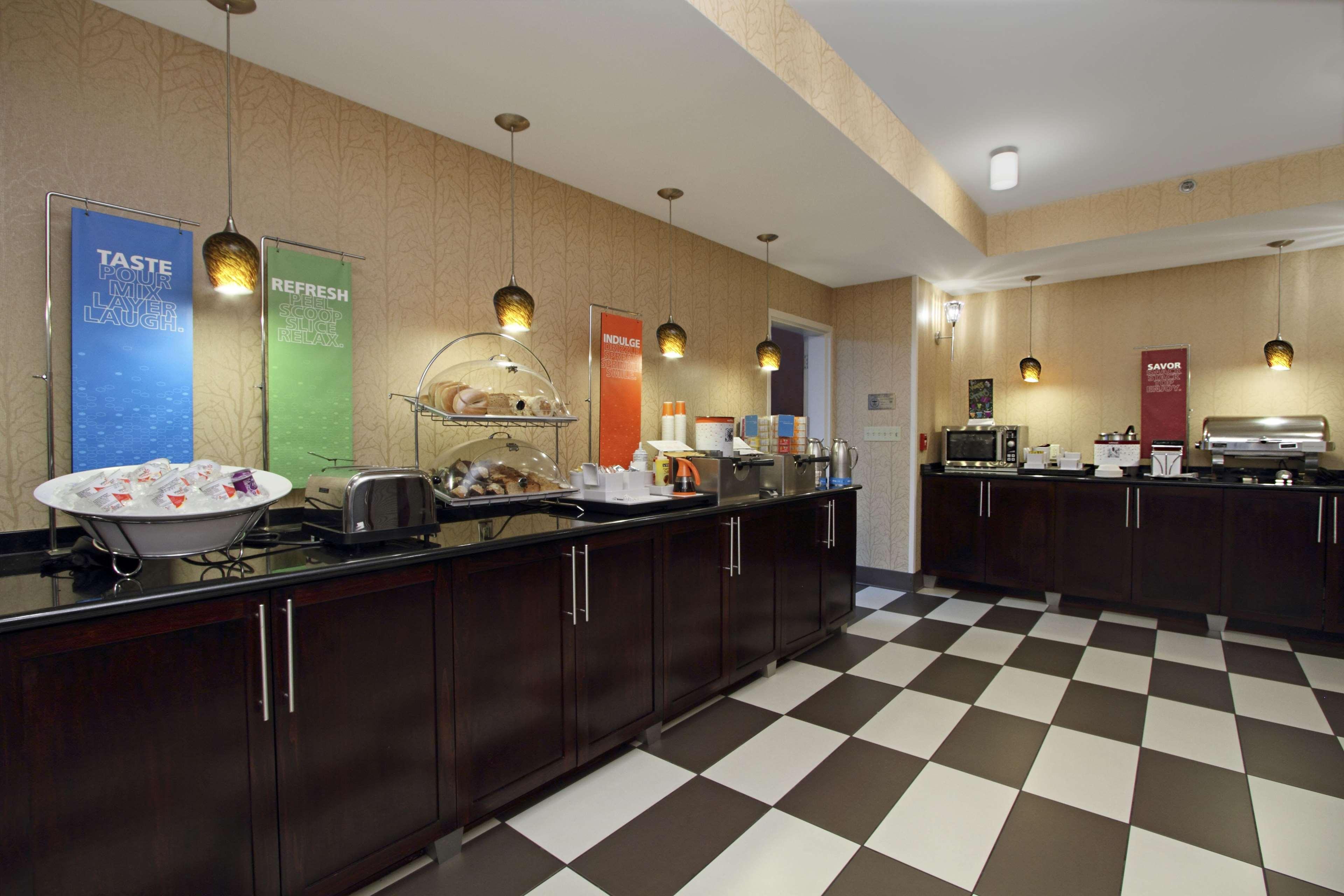 Hampton Inn Columbus-International Airport Gahanna Dış mekan fotoğraf