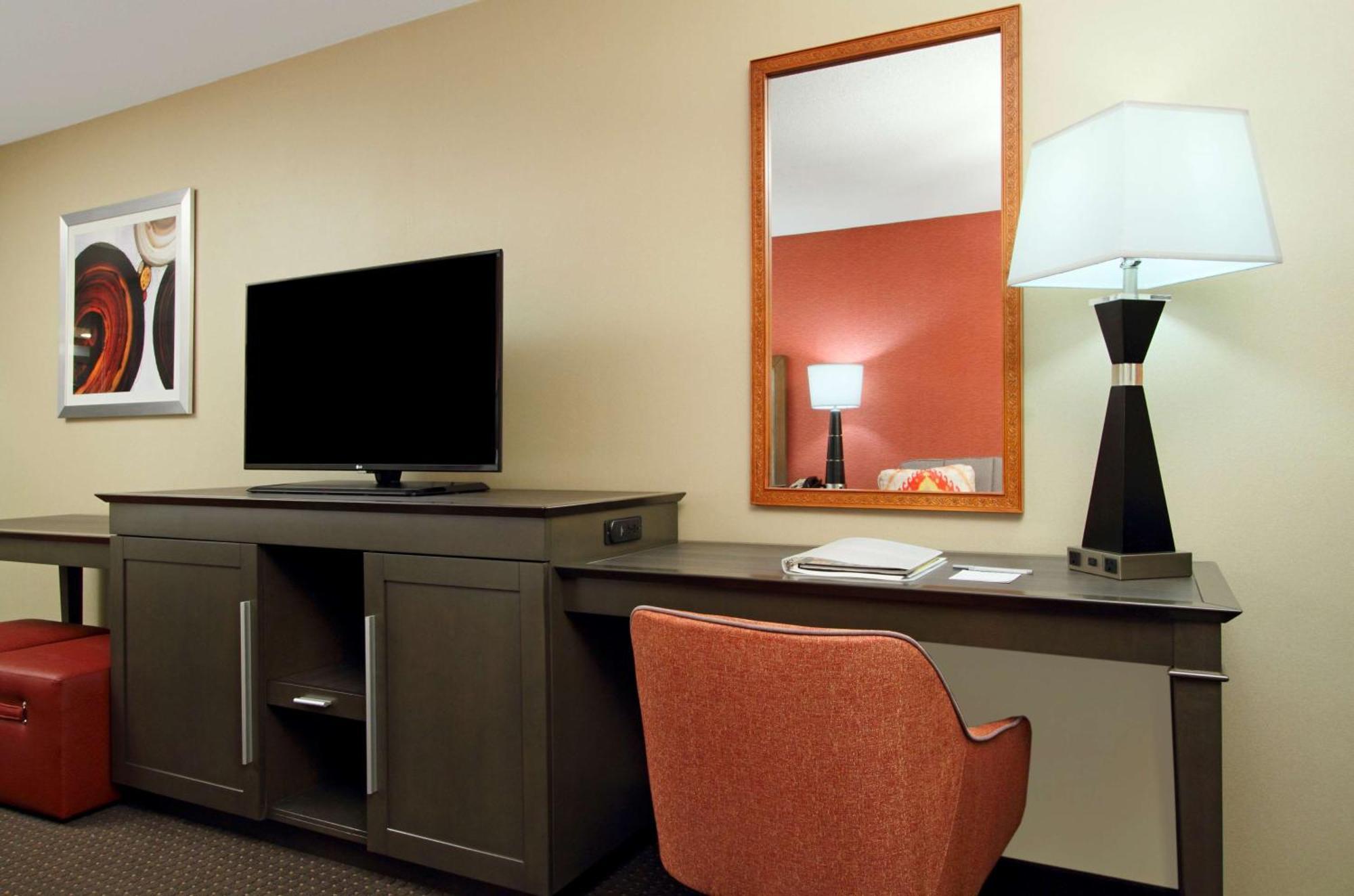 Hampton Inn Columbus-International Airport Gahanna Dış mekan fotoğraf